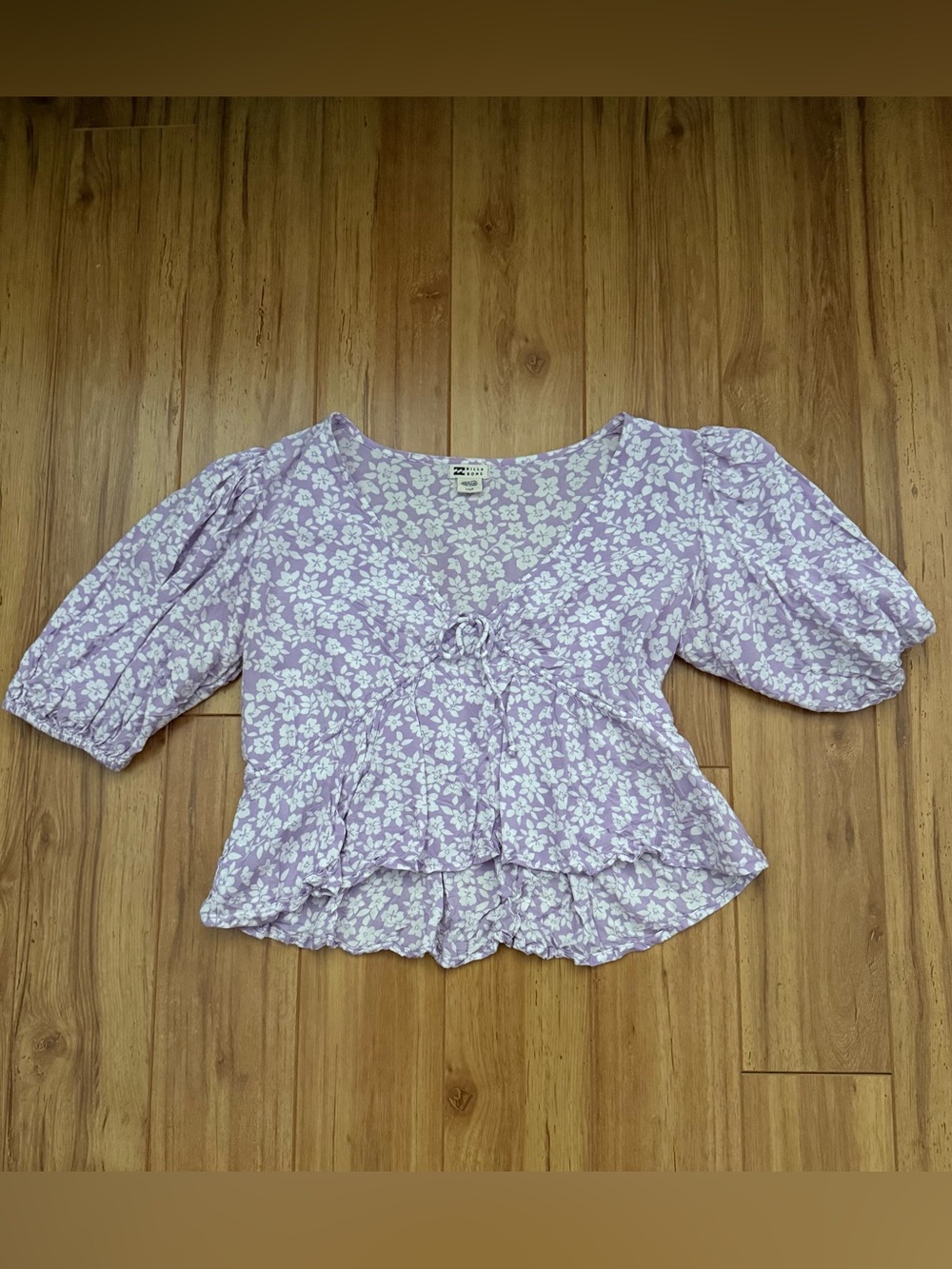 Billabong Lilac and White Floral Blouse